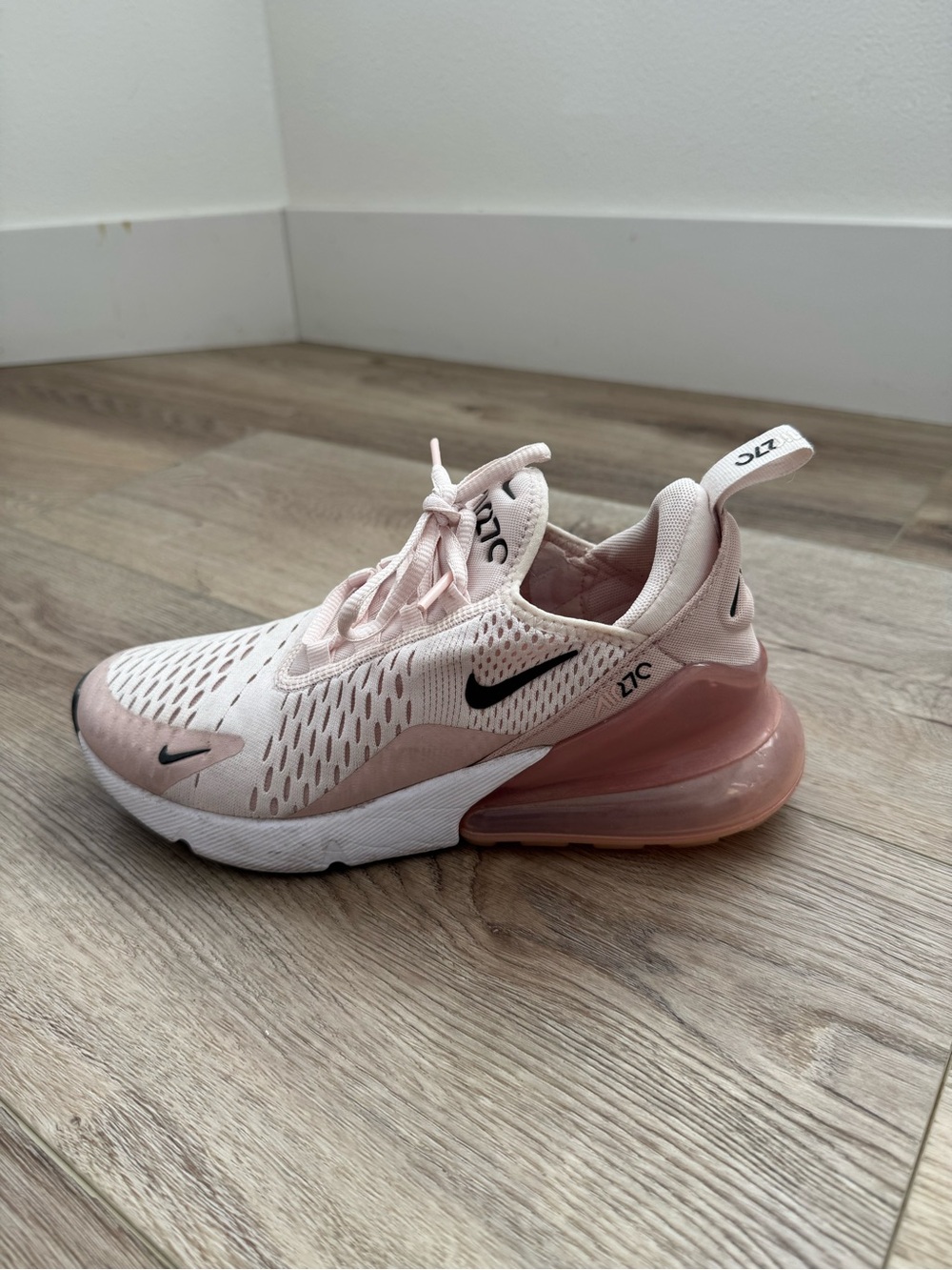 Nike Women’s Air Max 270 In Soft Pink with Black Swoosh